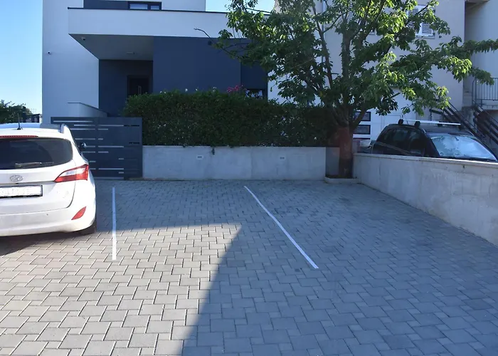 Time Together شقة